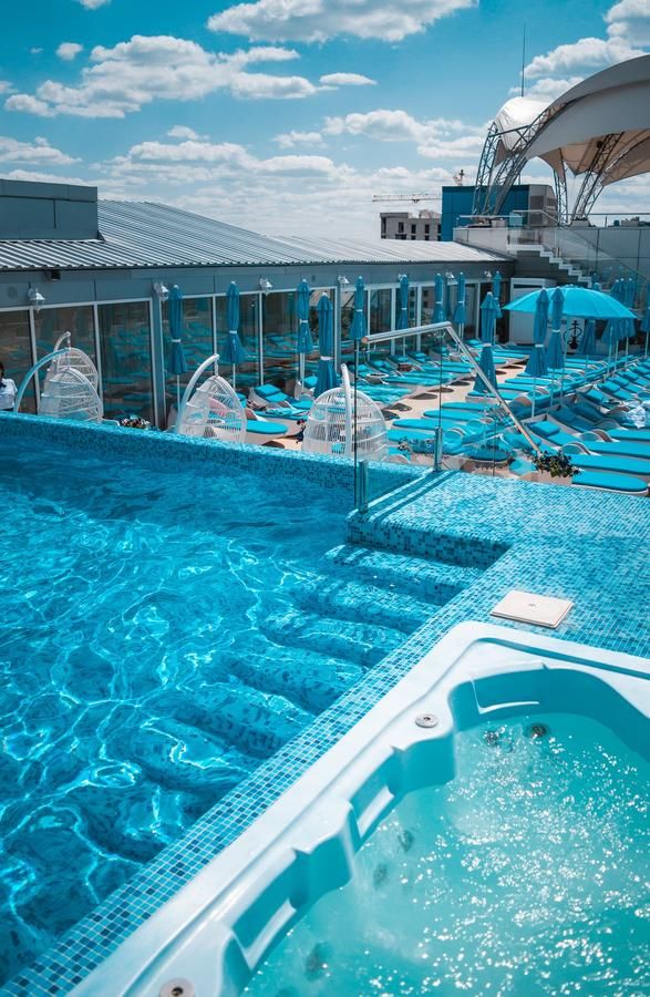 Отель Hotel & Spa NEMO with dolphins Харьков-10